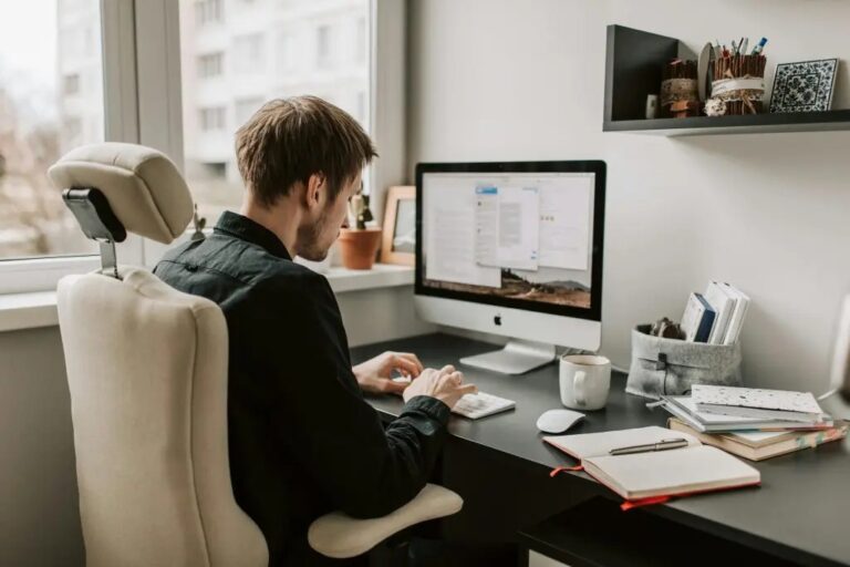 10 Tiny Habits That Secretly Make You More Productive, Backed by Psychology