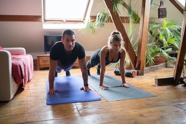 10 Simple Exercises You Can Do at Home Without Equipment